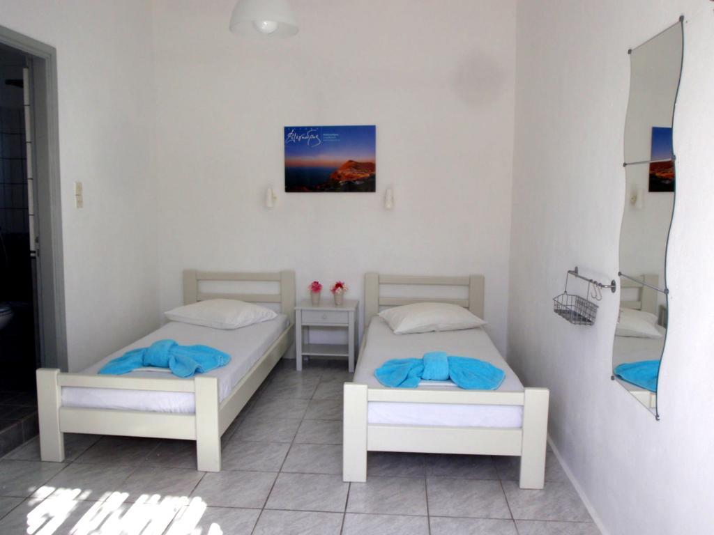 Pavlosx2 Folegandros Town Phòng bức ảnh